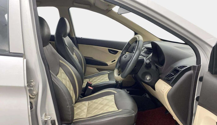2015 Hyundai Eon ERA +, Petrol, Manual, 46,797 km, Right Side Front Door Cabin