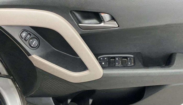 2017 Hyundai Creta SX PLUS 1.6 PETROL, Petrol, Manual, 60,781 km, Driver Side Door Panels Control