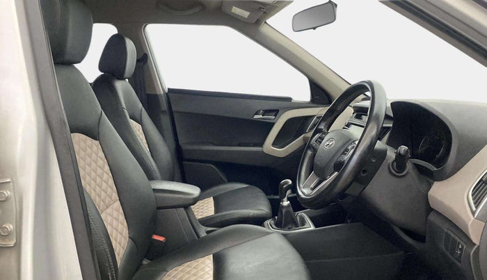 2017 Hyundai Creta SX PLUS 1.6 PETROL, Petrol, Manual, 60,781 km, Right Side Front Door Cabin