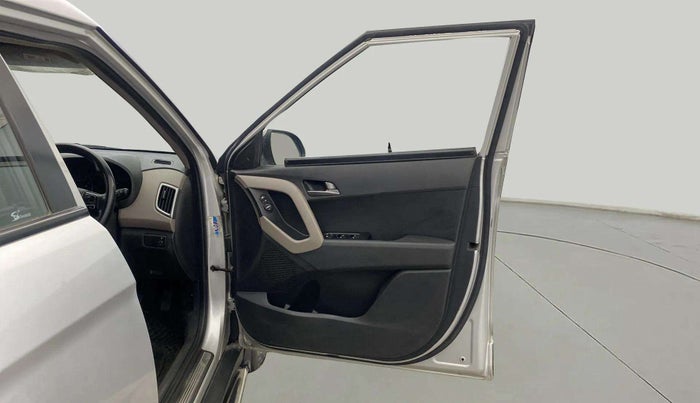 2017 Hyundai Creta SX PLUS 1.6 PETROL, Petrol, Manual, 60,781 km, RHS Front Door