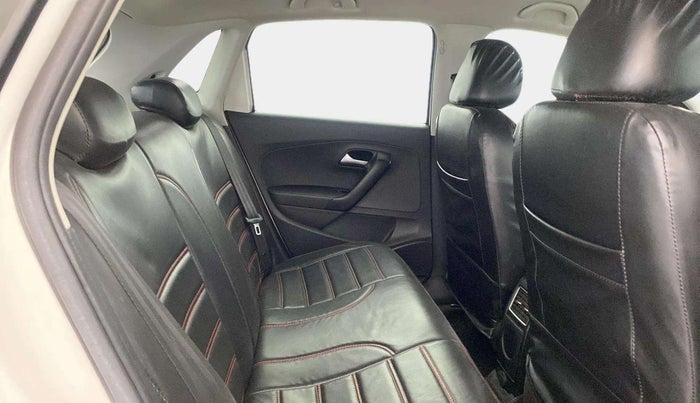 2021 Volkswagen Polo HIGHLINE PLUS 1.0L TSI AT, Petrol, Automatic, 28,460 km, Right Side Rear Door Cabin