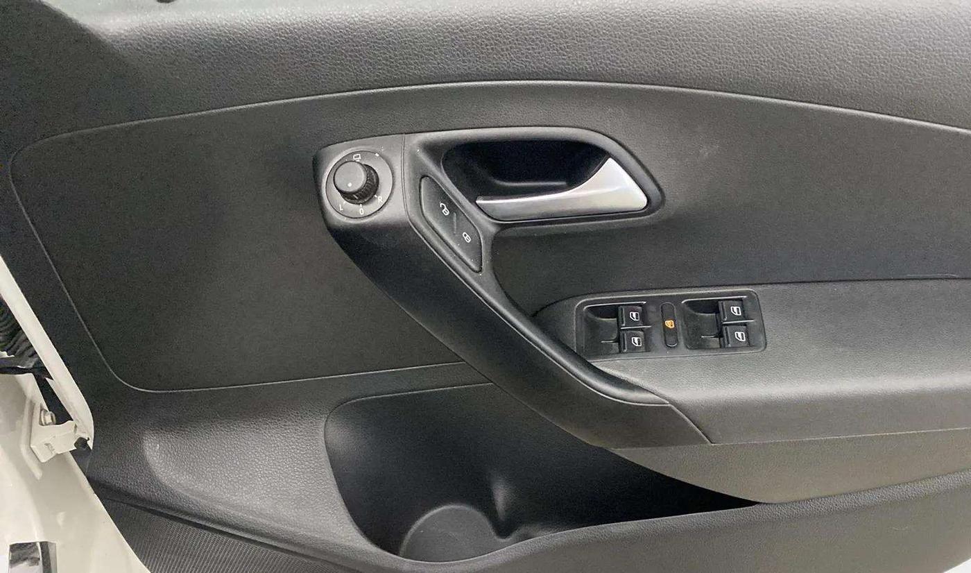 2021 Volkswagen Polo HIGHLINE PLUS 1.0L TSI AT, Petrol, Automatic, 28,527 km, Driver Side Door Panels Control