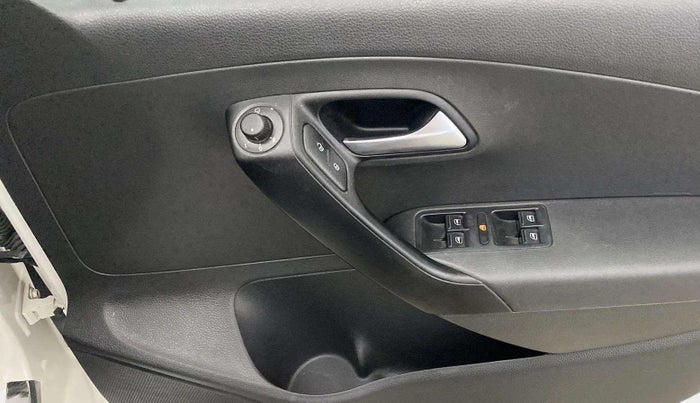 2021 Volkswagen Polo HIGHLINE PLUS 1.0L TSI AT, Petrol, Automatic, 28,460 km, Driver Side Door Panels Control