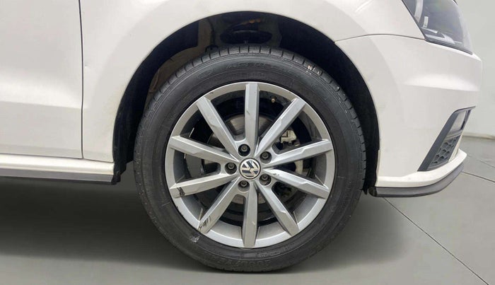 2021 Volkswagen Polo HIGHLINE PLUS 1.0L TSI AT, Petrol, Automatic, 28,460 km, Right Front Wheel