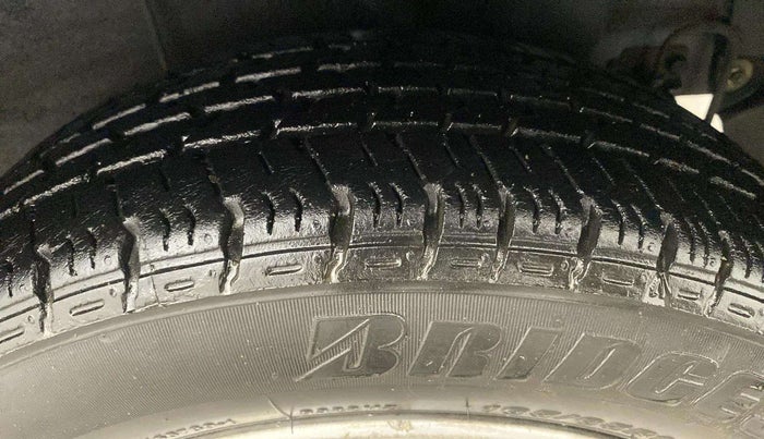 2014 Hyundai Xcent S (O) 1.2, Petrol, Manual, 56,161 km, Left Rear Tyre Tread