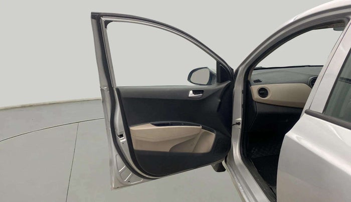 2017 Hyundai Grand i10 SPORTZ 1.2 KAPPA VTVT, Petrol, Manual, 27,917 km, LHS Front Door