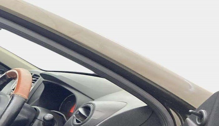 2020 Renault Kwid RXL 1.0, Petrol, Manual, 28,469 km, Right A pillar - Minor scratches