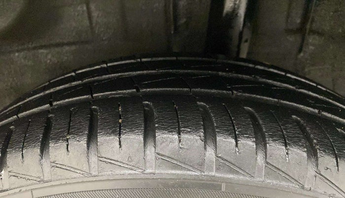 2020 Renault Kwid RXL 1.0, Petrol, Manual, 28,469 km, Left Rear Tyre Tread