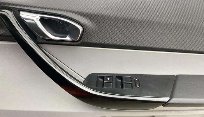 2020 Tata Tiago XZA PLUS DUAL TONE PETROL, Petrol, Automatic, 35,037 km, Driver Side Door Panels Control