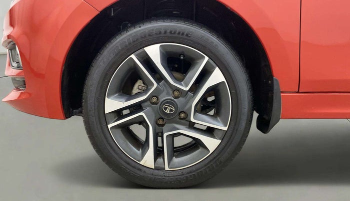 2020 Tata Tiago XZA PLUS DUAL TONE PETROL, Petrol, Automatic, 35,037 km, Left Front Wheel