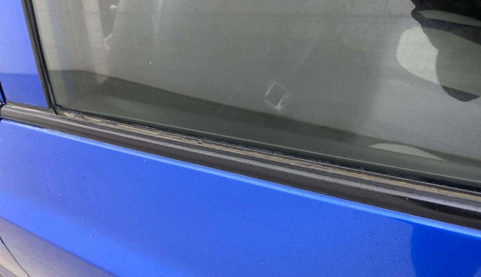 2018 Hyundai Grand i10 SPORTZ AT 1.2 KAPPA VTVT, Petrol, Automatic, 38,271 km, Rear left door - Weather strip has minor damage