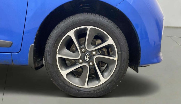 2018 Hyundai Grand i10 SPORTZ AT 1.2 KAPPA VTVT, Petrol, Automatic, 38,271 km, Right Front Wheel