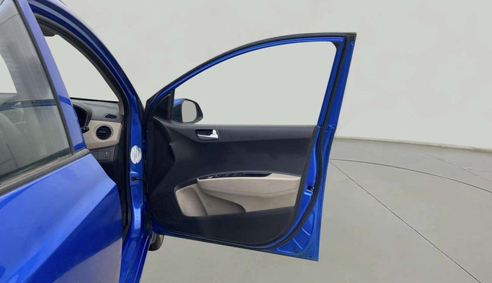 2018 Hyundai Grand i10 SPORTZ AT 1.2 KAPPA VTVT, Petrol, Automatic, 38,271 km, RHS Front Door