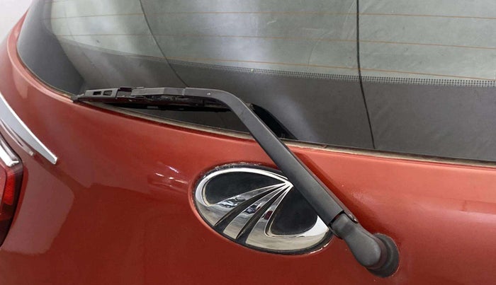 2016 Mahindra Kuv100 K8 6 STR, Petrol, Manual, 38,948 km, Rear Wiper