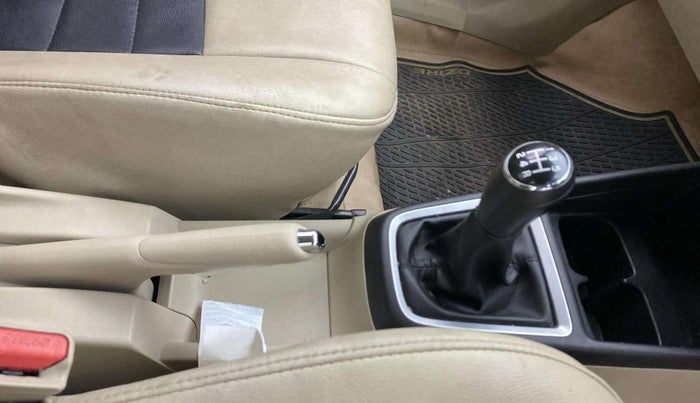 2020 Maruti Dzire ZXI Plus, Petrol, Manual, 66,331 km, Gear Lever