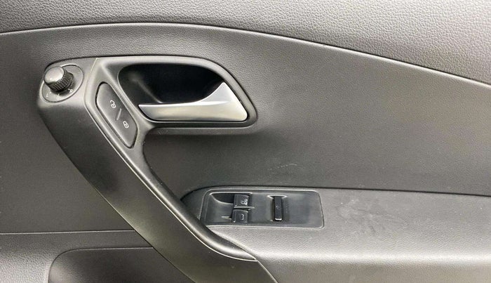 2019 Volkswagen Polo COMFORTLINE 1.0L TSI, Petrol, Manual, 46,497 km, Driver Side Door Panels Control