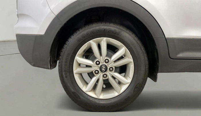 2017 Hyundai Creta SX PLUS 1.6 PETROL, Petrol, Manual, 96,190 km, Right Rear Wheel