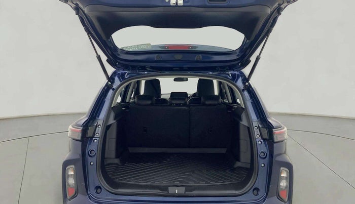 2024 Maruti Grand Vitara SIGMA SMART HYBRID, Petrol, Manual, 8,291 km, Boot Door Open