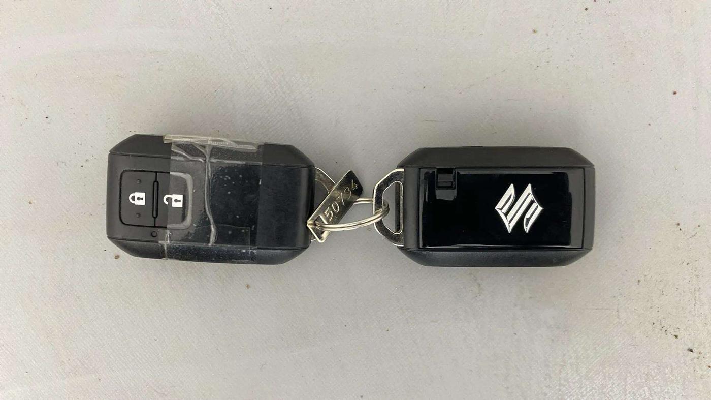 2024 Maruti Grand Vitara SIGMA SMART HYBRID, Petrol, Manual, 8,291 km, Key Close Up