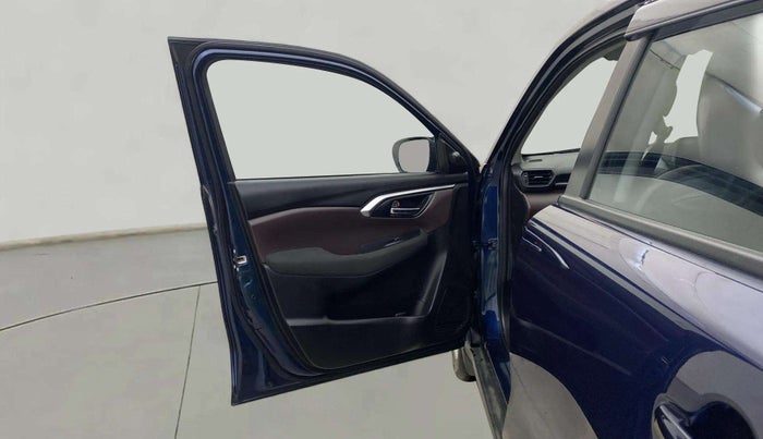 2024 Maruti Grand Vitara SIGMA SMART HYBRID, Petrol, Manual, 8,291 km, LHS Front Door