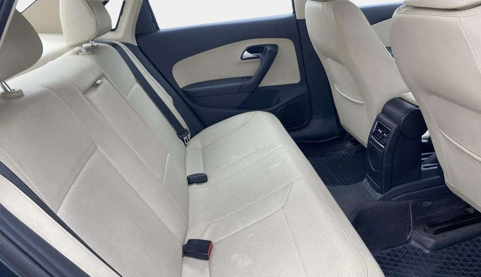 2018 Skoda Rapid STYLE 1.5 TDI, Diesel, Manual, 99,329 km, Right Side Rear Door Cabin