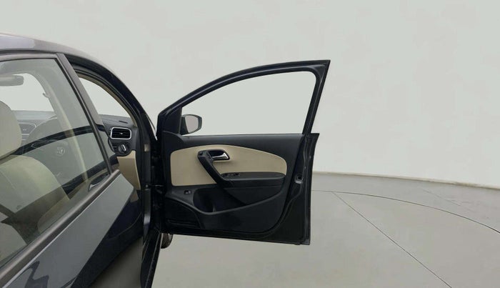 2018 Skoda Rapid STYLE 1.5 TDI, Diesel, Manual, 99,329 km, RHS Front Door