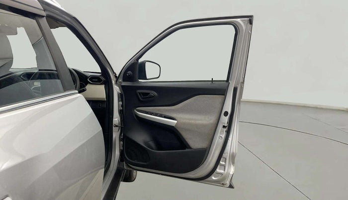 2021 Nissan MAGNITE XE, Petrol, Manual, 21,044 km, RHS Front Door