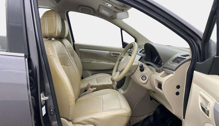 2016 Maruti Ertiga VXI, Petrol, Manual, 64,906 km, Right Side Front Door Cabin