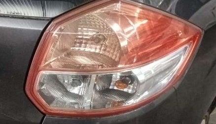 2016 Maruti Ertiga VXI, Petrol, Manual, 64,906 km, Right tail light - Faded