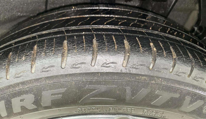 2020 Hyundai AURA SX 1.2, Petrol, Manual, 45,576 km, Left Rear Tyre Tread