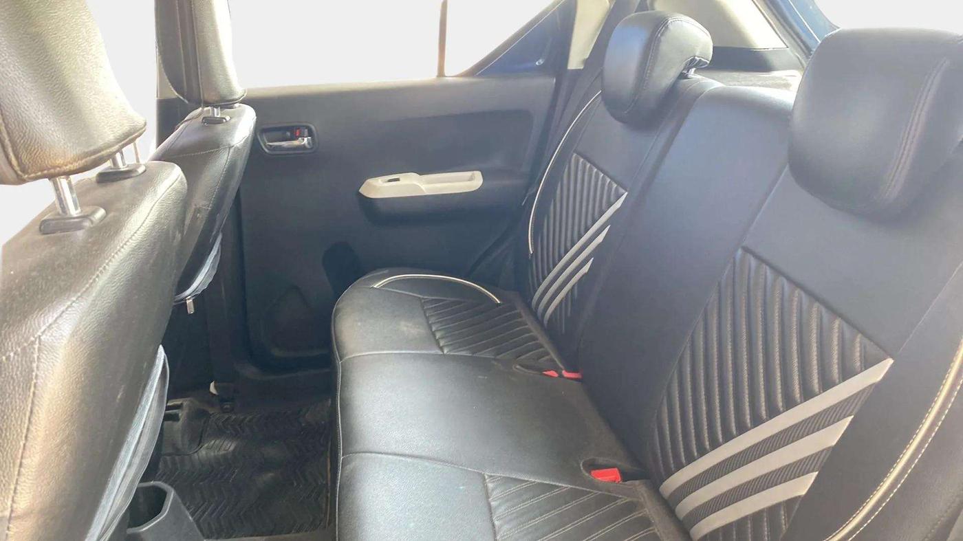 2019 Maruti IGNIS DELTA 1.2, Petrol, Manual, 27,046 km, Right Side Rear Door Cabin