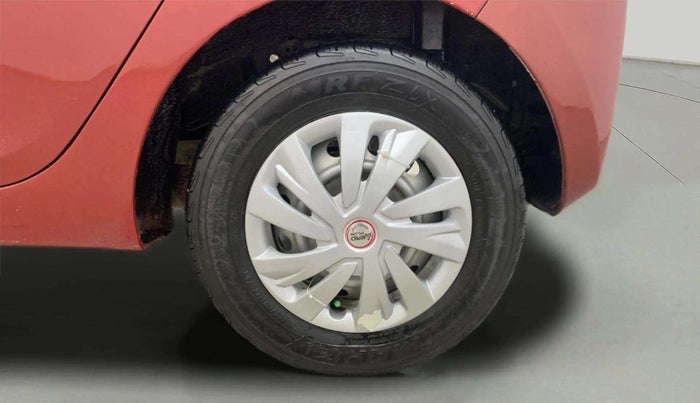 2014 Hyundai Eon ERA +, Petrol, Manual, 59,936 km, Left Rear Wheel