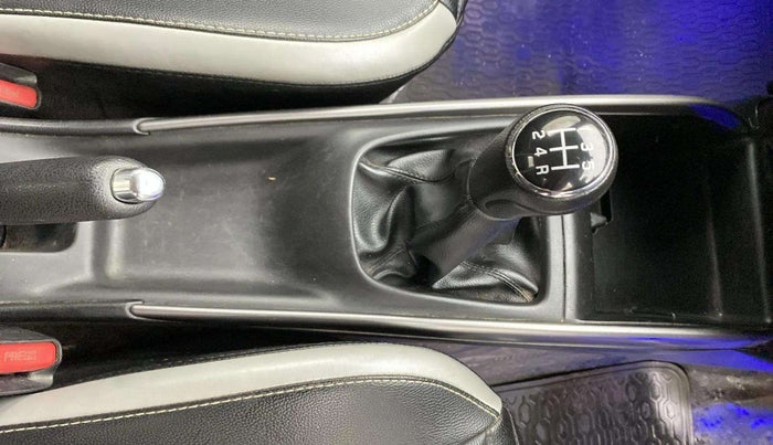 2021 Maruti Baleno ZETA PETROL 1.2, Petrol, Manual, 66,499 km, Gear Lever