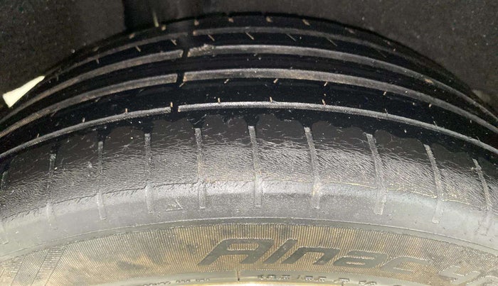 2021 Maruti Baleno ZETA PETROL 1.2, Petrol, Manual, 66,499 km, Right Rear Tyre Tread