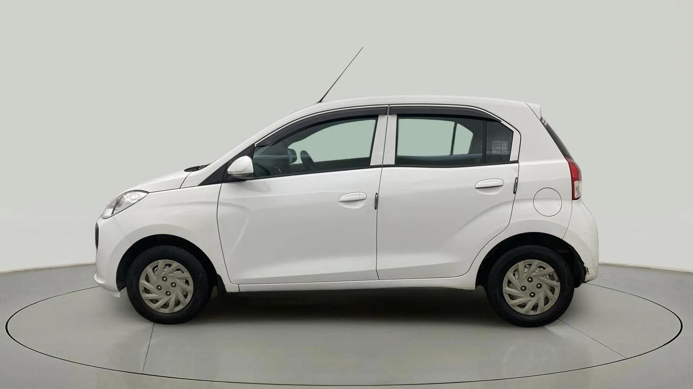 2022 Hyundai NEW SANTRO SPORTZ CNG, CNG, Manual, 69,499 km, Left Side