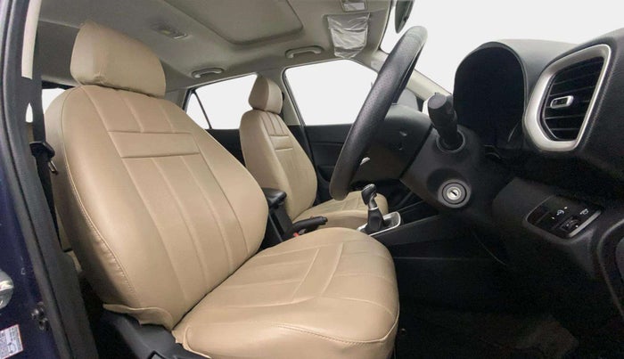 2021 Hyundai VENUE SX 1.0 TURBO IMT, Petrol, Manual, 23,428 km, Right Side Front Door Cabin