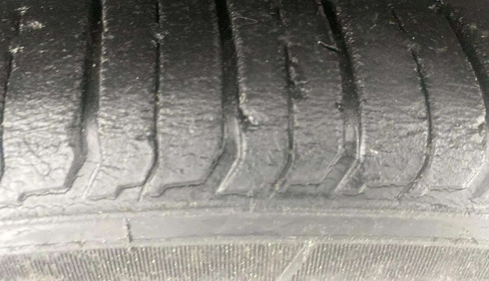 2021 Hyundai VENUE SX 1.0 TURBO IMT, Petrol, Manual, 23,428 km, Left Front Tyre Tread