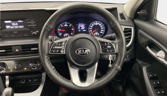 2020 KIA SELTOS HTE 1.5 DIESEL, Diesel, Manual, 23,213 km, Steering Wheel Close Up