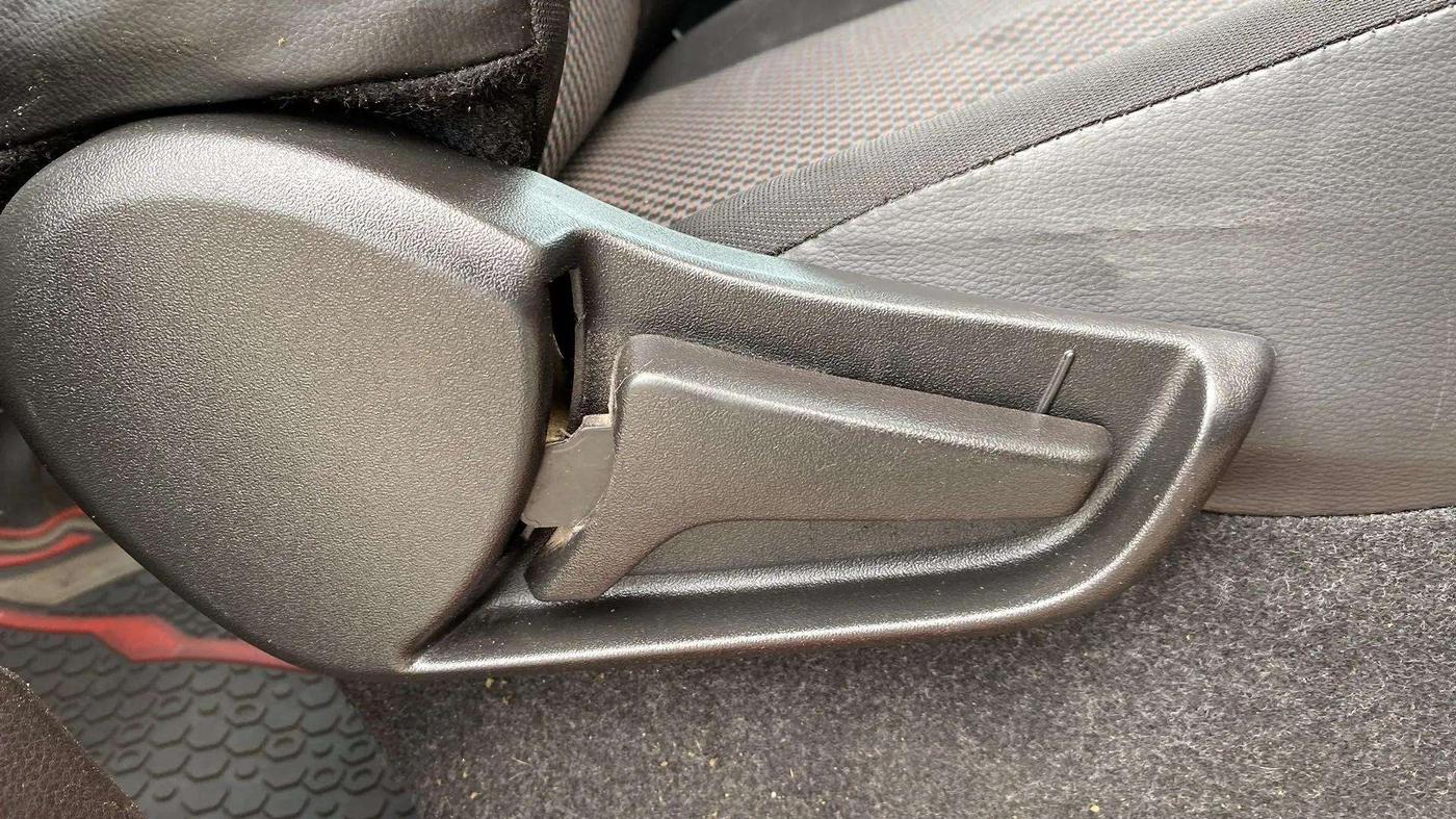 2021 Maruti S PRESSO VXI, Petrol, Manual, 44,671 km, Driver Side Adjustment Panel