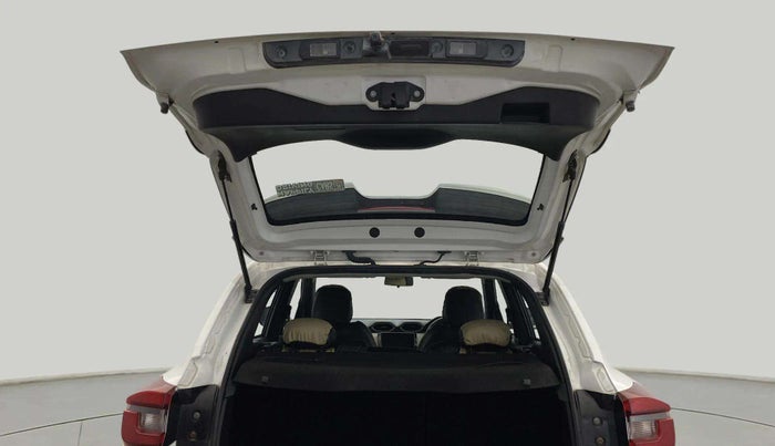 2021 Nissan MAGNITE XV EXECUTIVE TURBO, Petrol, Manual, 37,652 km, Boot Door Open