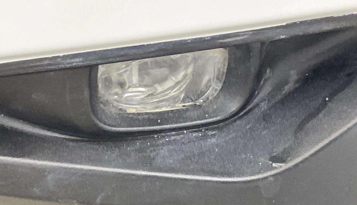 2021 Nissan MAGNITE XV EXECUTIVE TURBO, Petrol, Manual, 37,652 km, Right fog light - Fog light not working