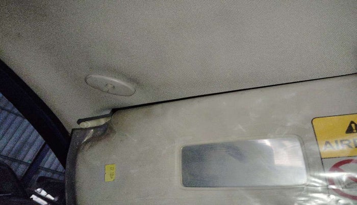 2017 Tata Tiago XZ PETROL, Petrol, Manual, 63,159 km, Ceiling - Sun visor minor damage