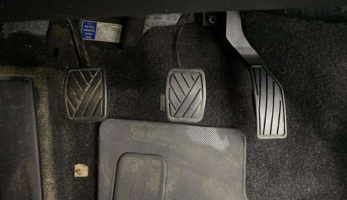 2021 Maruti Vitara Brezza VXI, Petrol, Manual, 54,150 km, Pedals