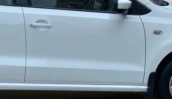 2013 Volkswagen Polo HIGHLINE1.2L, Petrol, Manual, 56,428 km, Driver-side door - Slightly dented