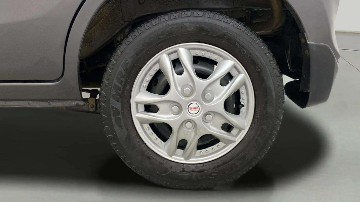 2018 Maruti Alto 800 VXI, Petrol, Manual, 36,493 km, Left Rear Wheel