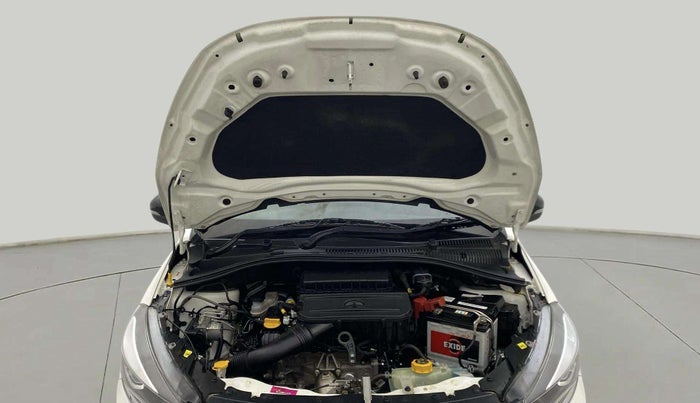 2023 Tata Tiago XZ PLUS CNG, CNG, Manual, 18,944 km, Open Bonet
