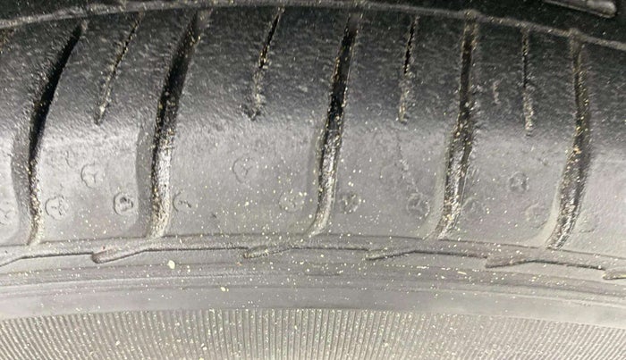 2019 Honda Jazz 1.2L I-VTEC V CVT, Petrol, Automatic, 8,716 km, Right Front Tyre Tread