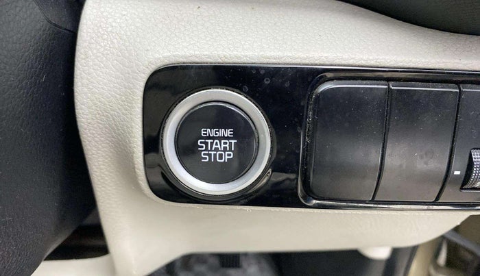 2020 KIA SONET HTX PLUS 1.5, Diesel, Manual, 71,797 km, Keyless Start/ Stop Button