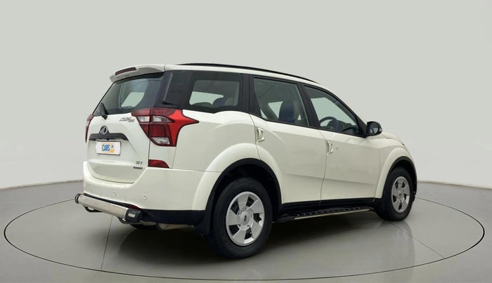 2021 Mahindra XUV500 W7 AT, Diesel, Automatic, 38,073 km, Right Back Diagonal