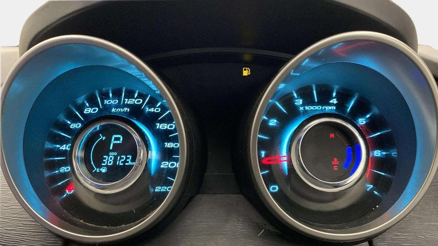 2021 Mahindra XUV500 W7 AT, Diesel, Automatic, 38,568 km, Odometer Image
